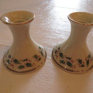 Royal Limited Holly Holiday china